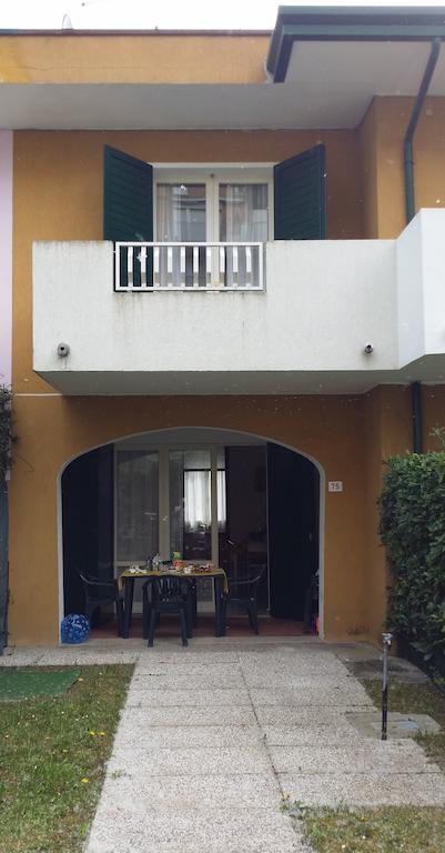 Villa Malaga Caorle Exterior foto